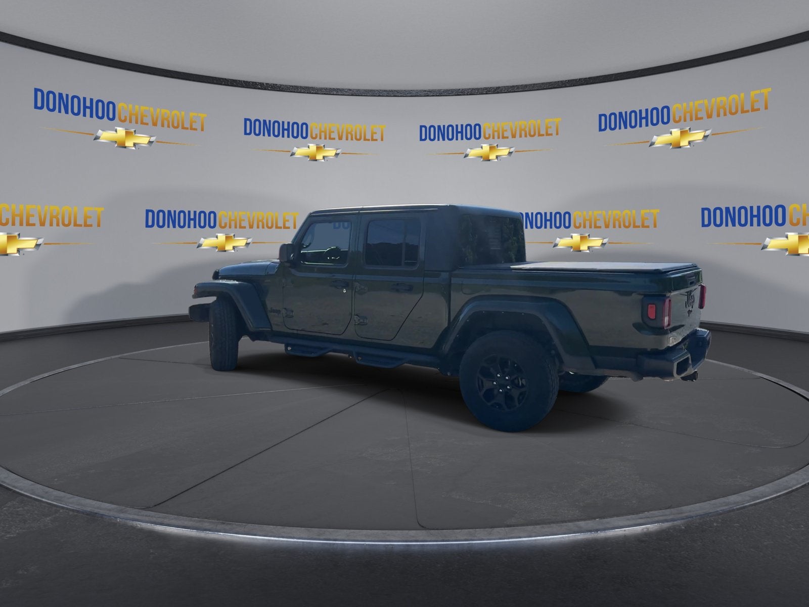 2022 Jeep Gladiator Willys