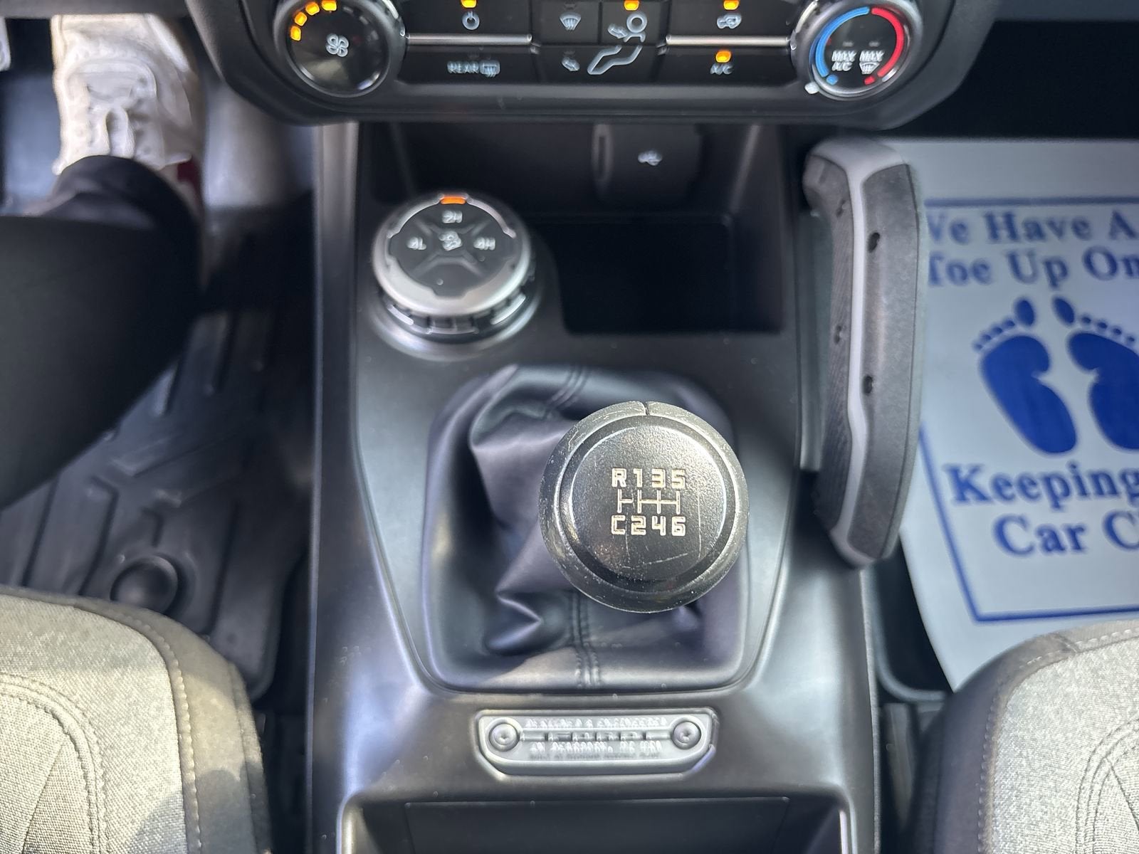 2023 Ford Bronco Base
