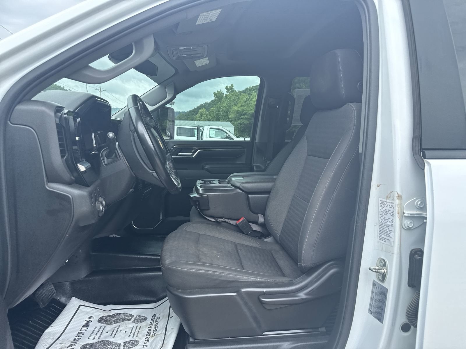2024 Chevrolet Silverado 3500 HD Chassis Cab LT