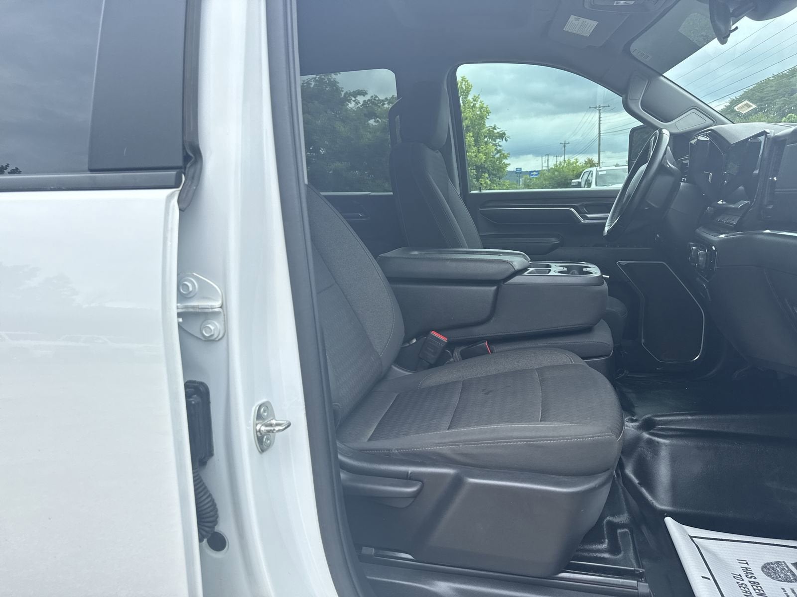 2024 Chevrolet Silverado 3500 HD Chassis Cab LT