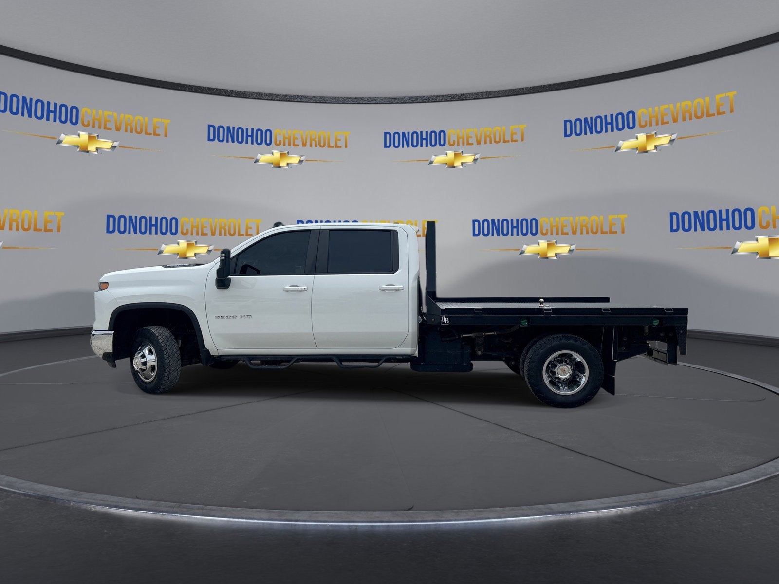 2024 Chevrolet Silverado 3500 HD Chassis Cab LT