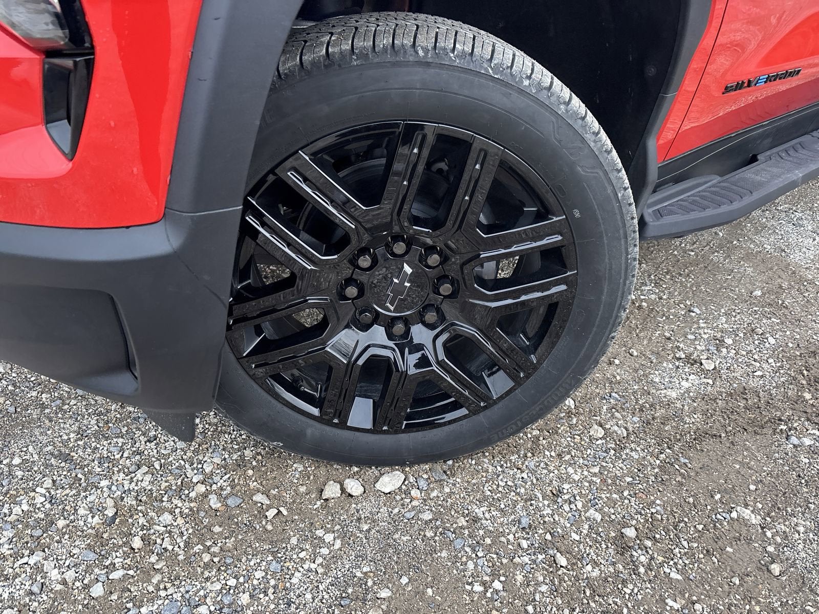 2025 Chevrolet Silverado EV LT - Extended Range