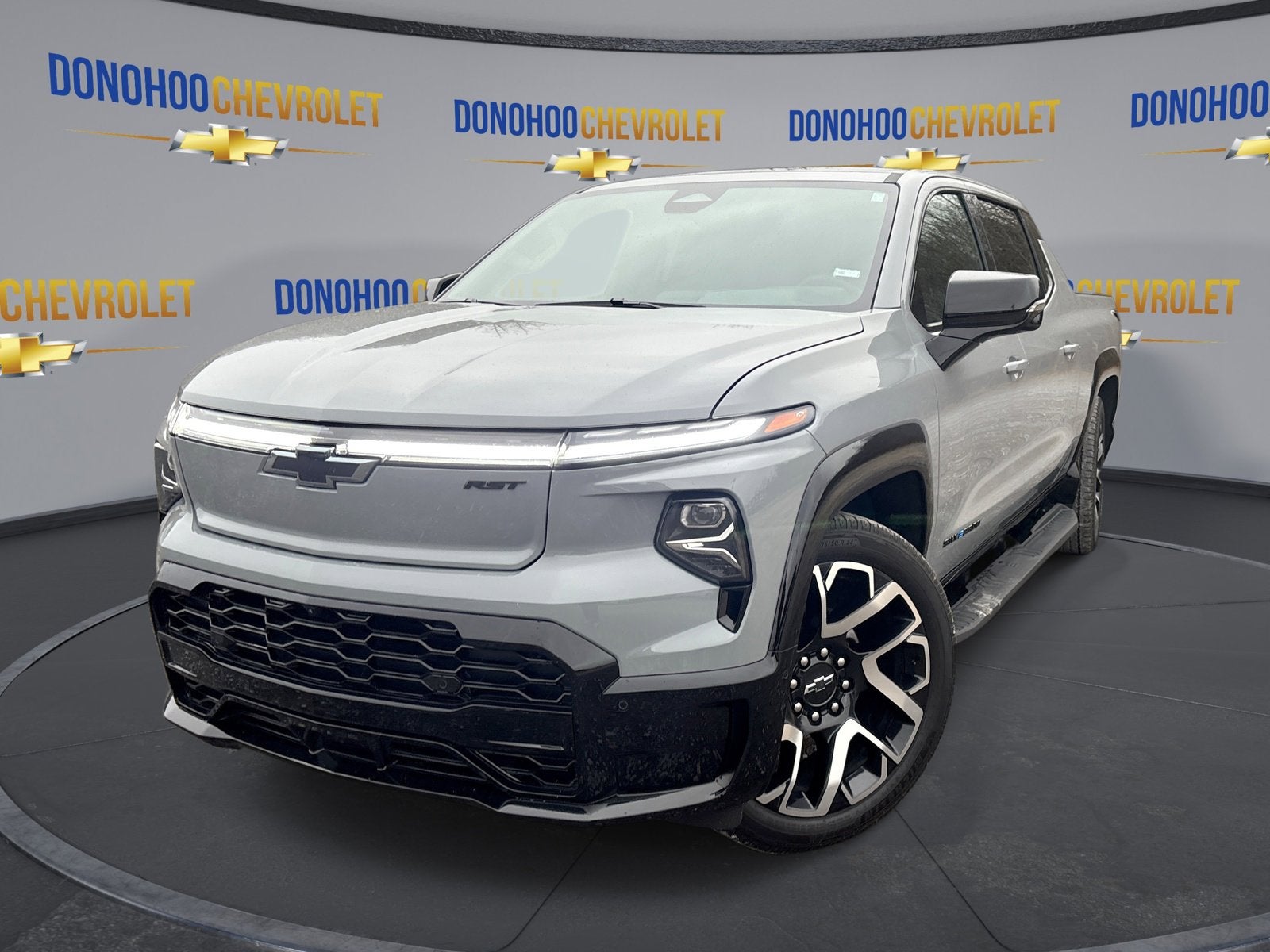 2025 Chevrolet Silverado EV RST - Max Range