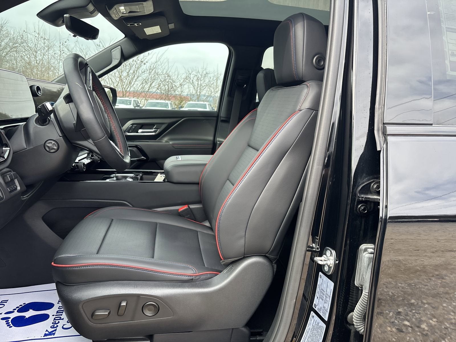 2024 Chevrolet Silverado EV RST