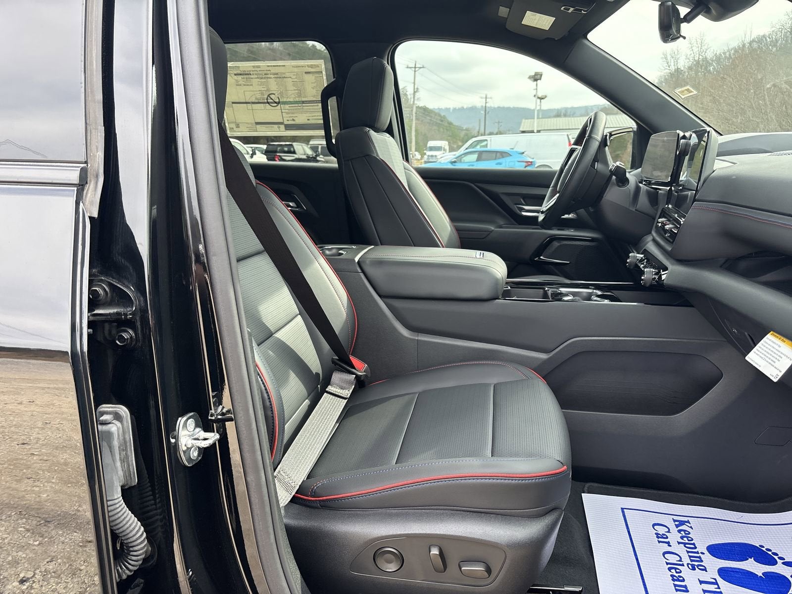 2024 Chevrolet Silverado EV RST