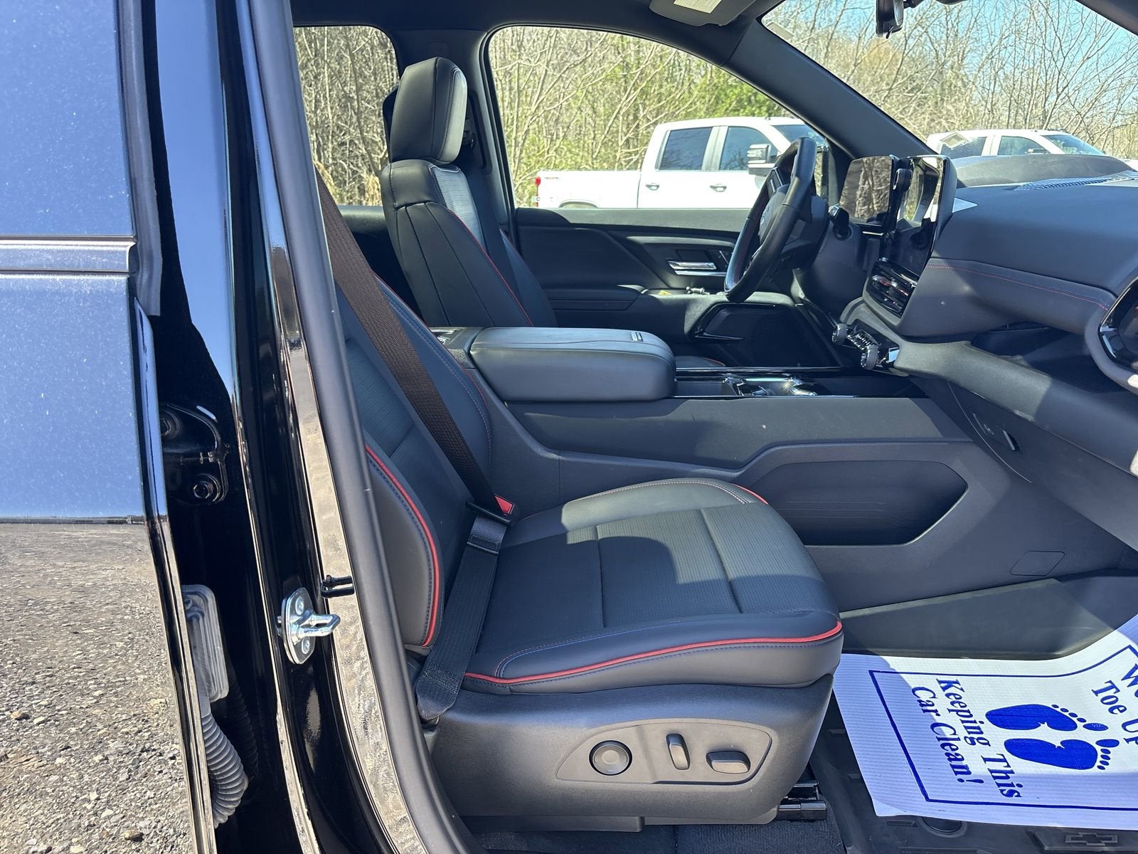 2024 Chevrolet Silverado EV RST