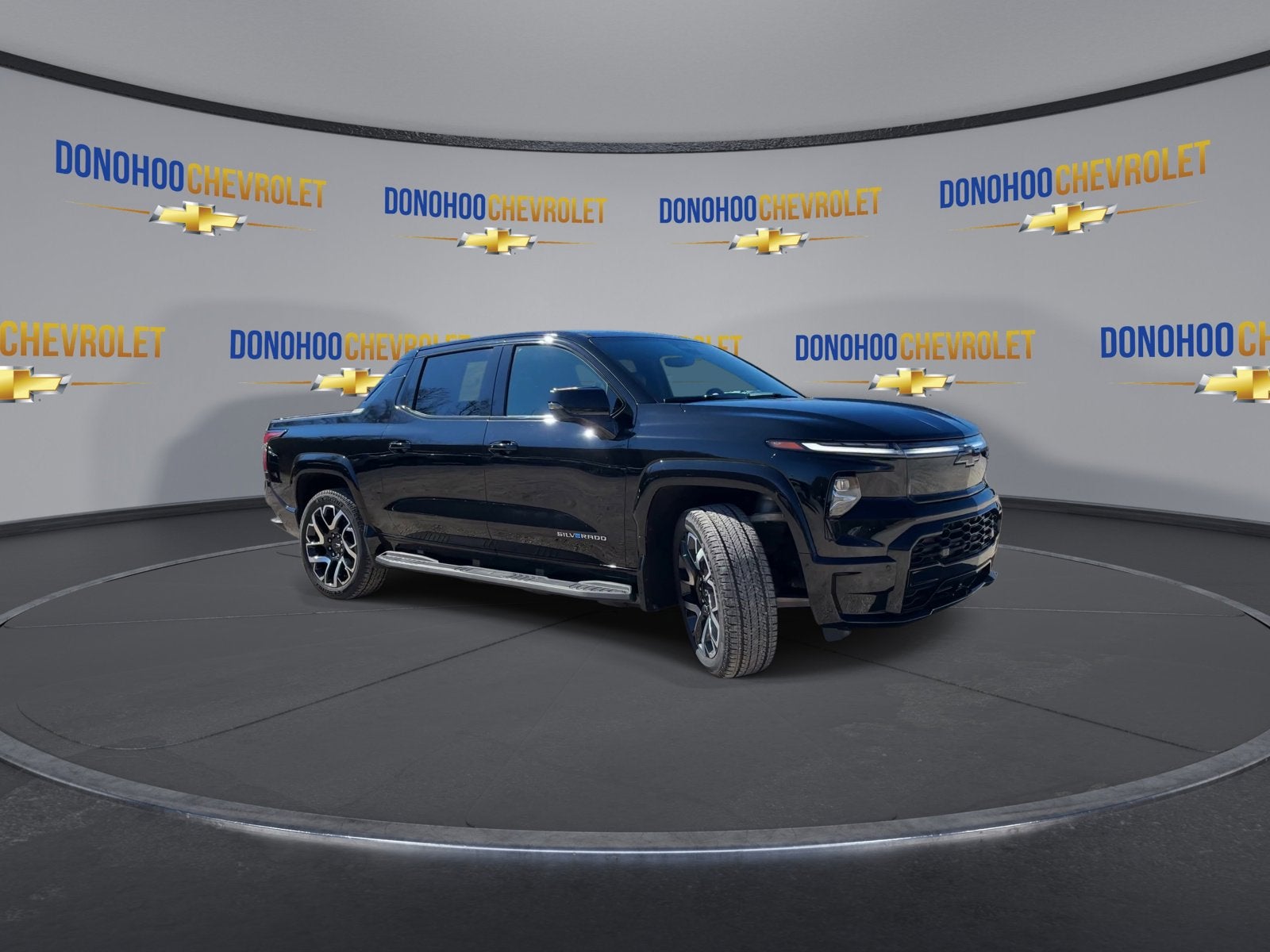 2024 Chevrolet Silverado EV RST