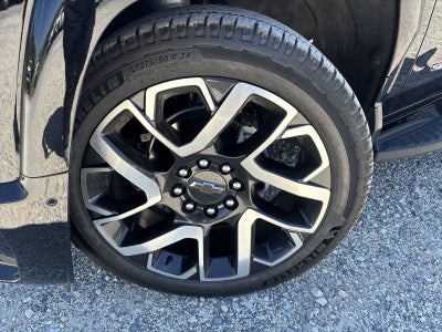 2024 Chevrolet Silverado EV RST