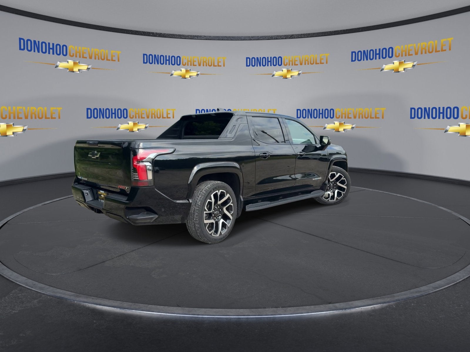 2024 Chevrolet Silverado EV RST