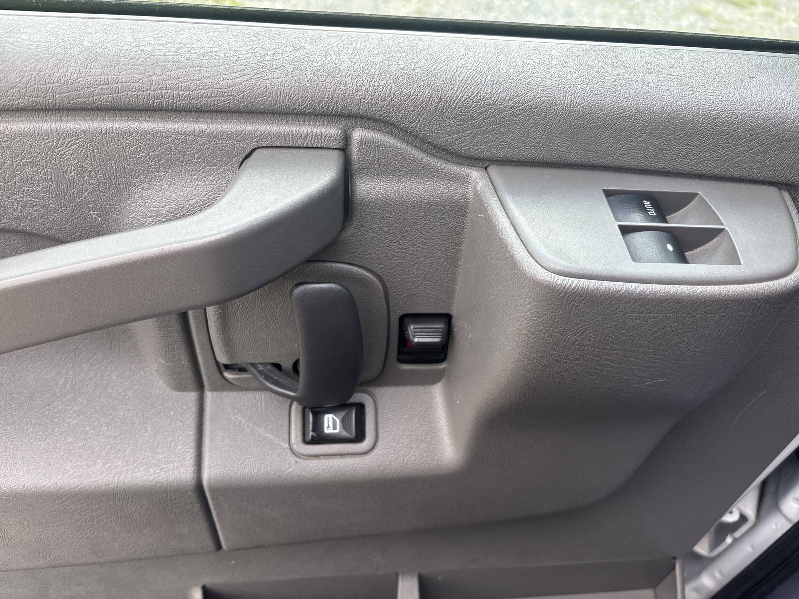 2018 Chevrolet Express Cargo 2500 GRAY
