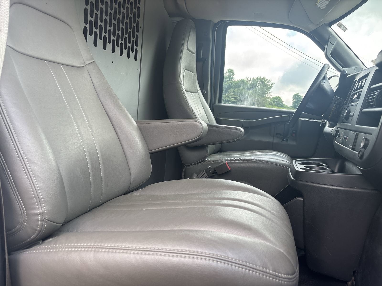 2018 Chevrolet Express Cargo 2500 GRAY