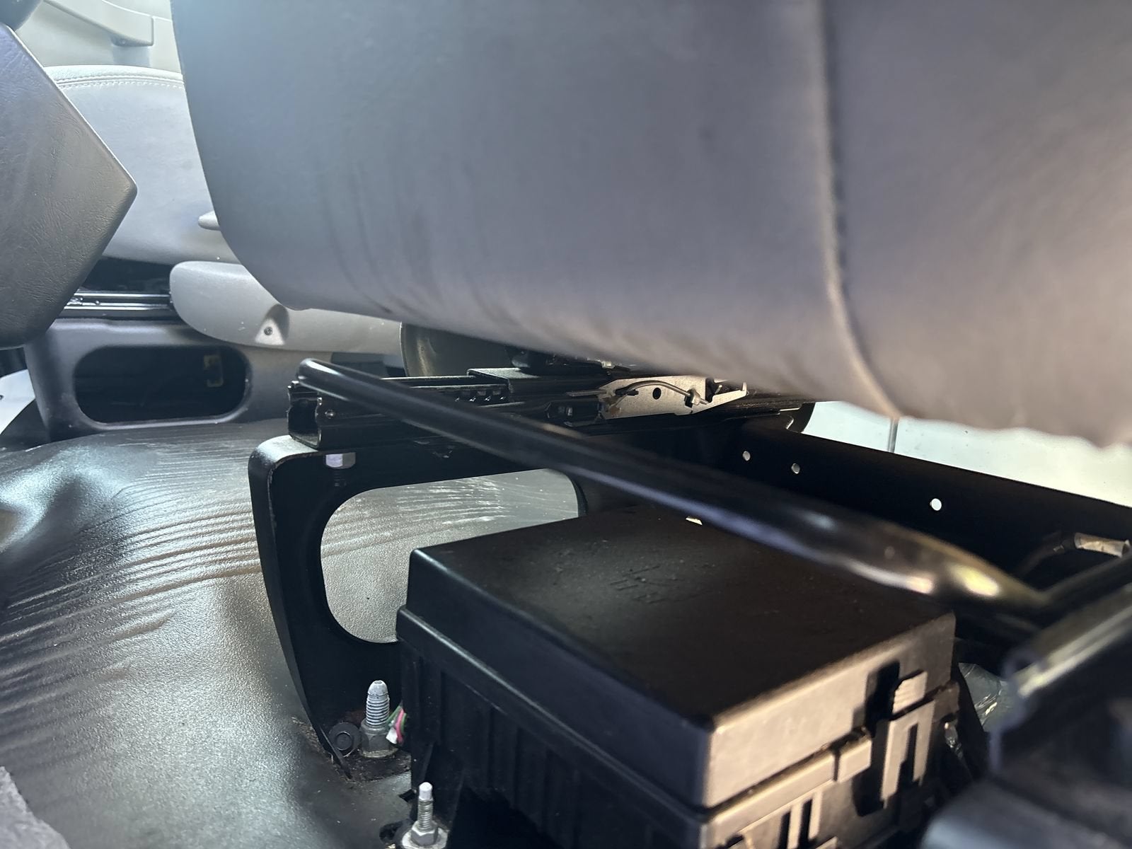 2018 Chevrolet Express Cargo 2500 GRAY