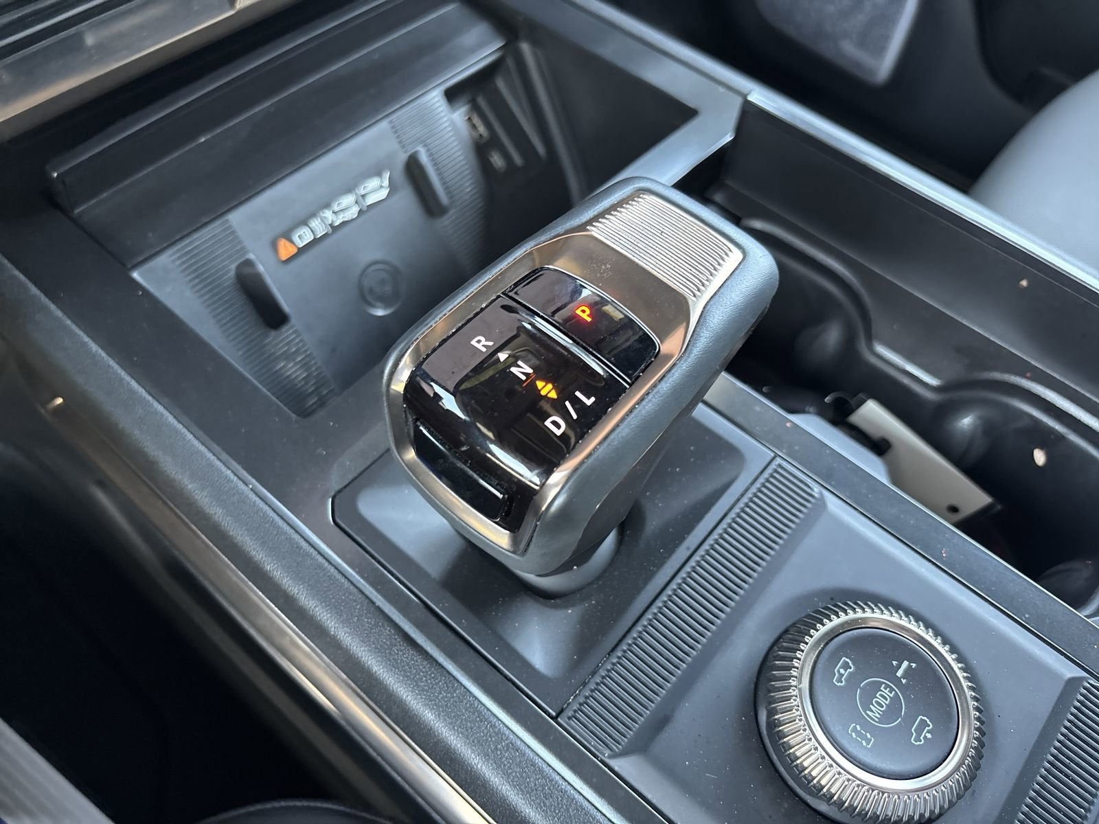 2024 GMC HUMMER EV SUV 2X