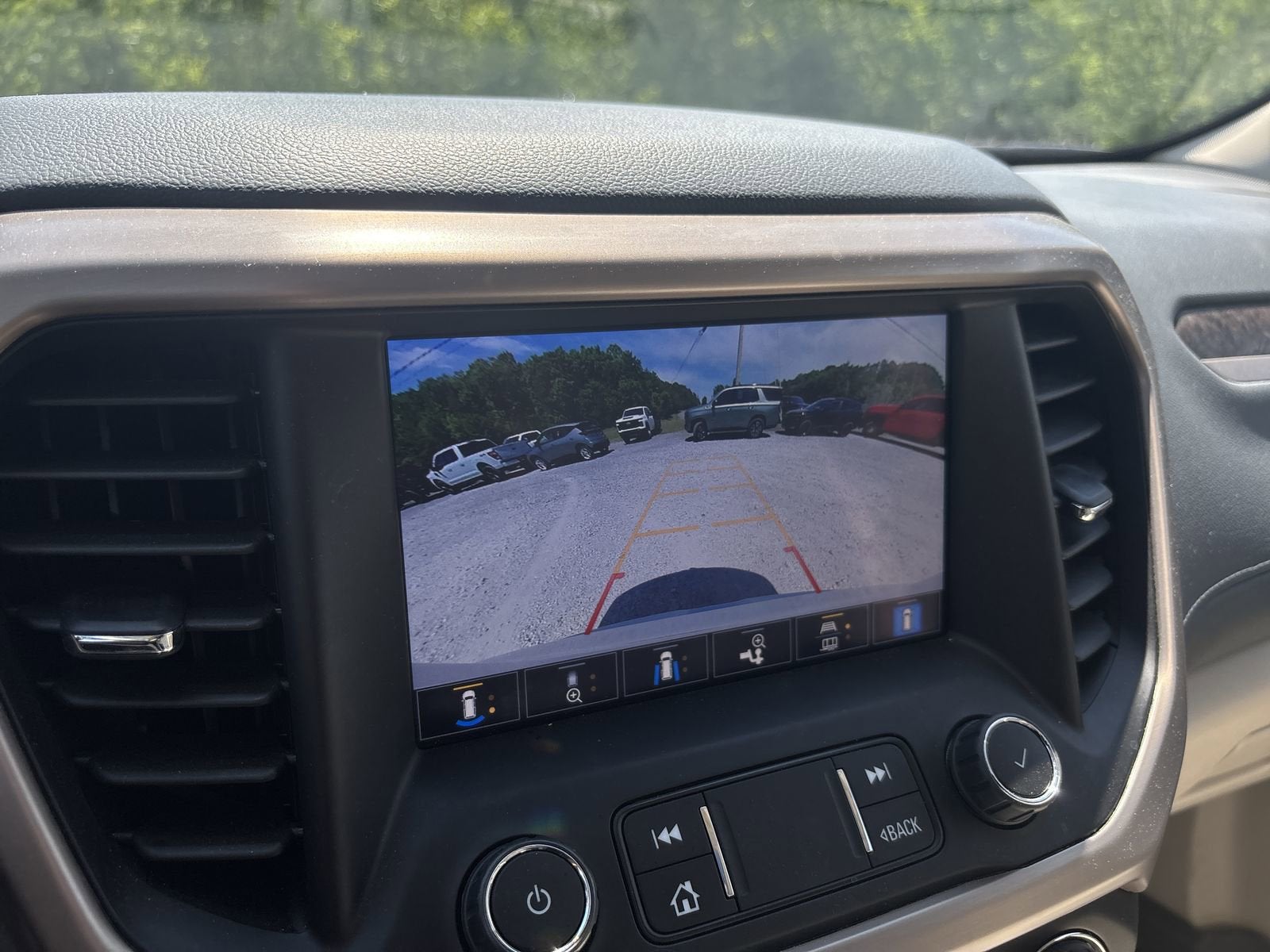 2023 GMC Acadia Denali