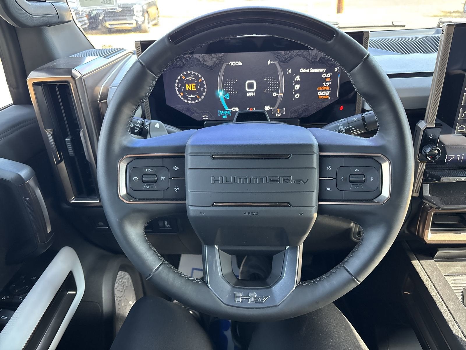 2025 GMC HUMMER EV SUV 2X