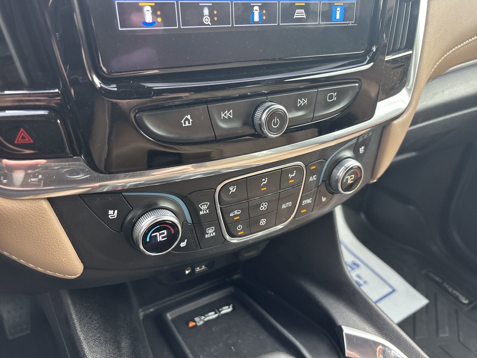 2023 Chevrolet Traverse Premier