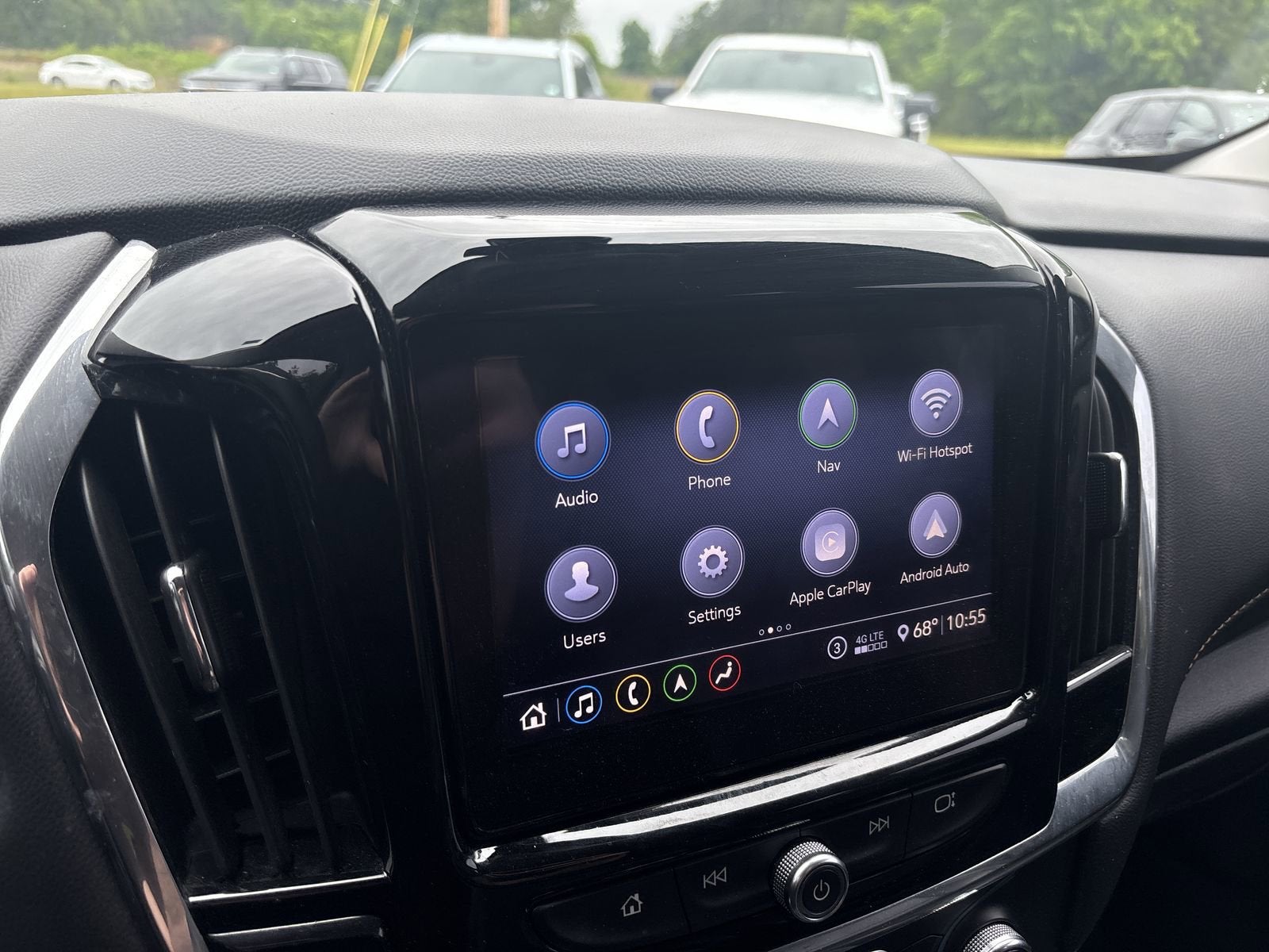 2020 Chevrolet Traverse LT Leather