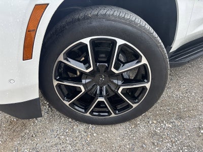 2025 Chevrolet Tahoe RST