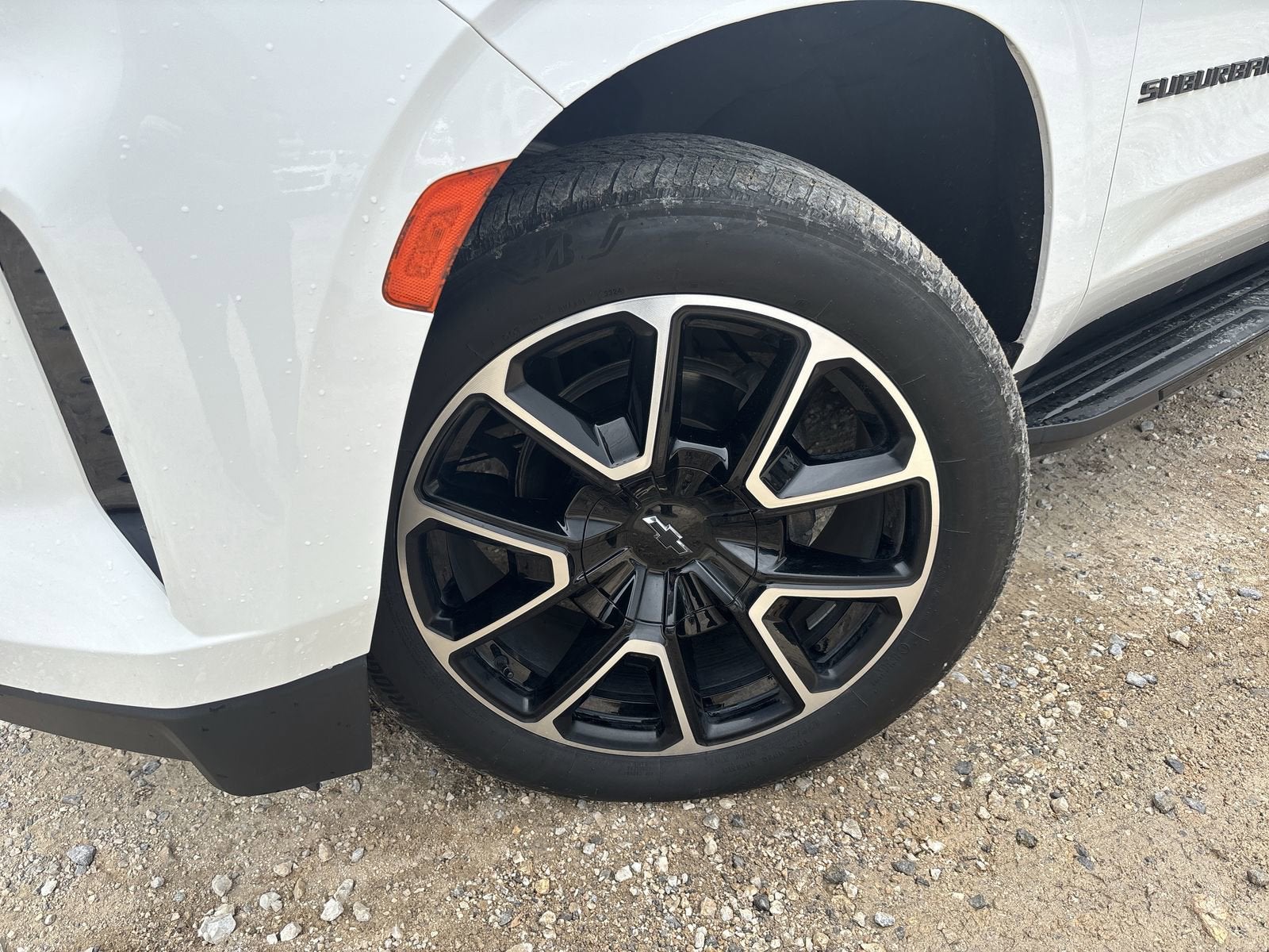 2024 Chevrolet Suburban RST