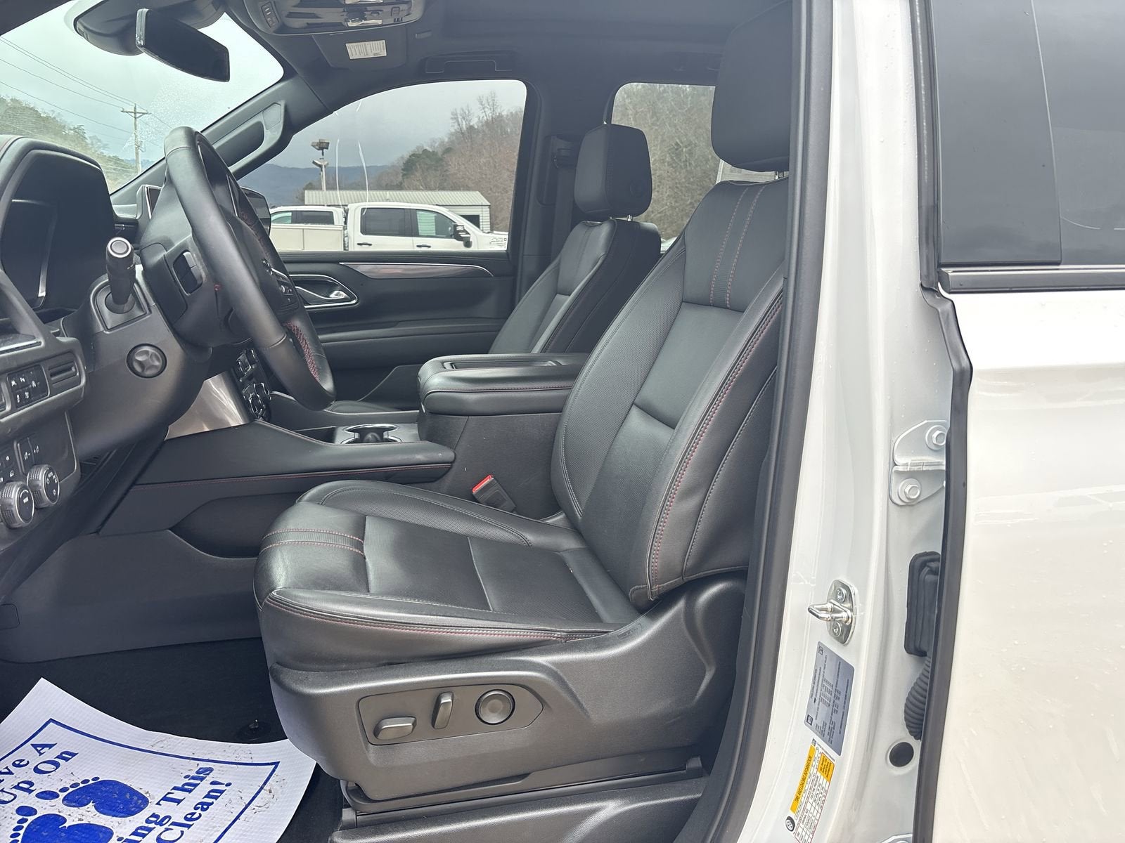 2024 Chevrolet Suburban RST