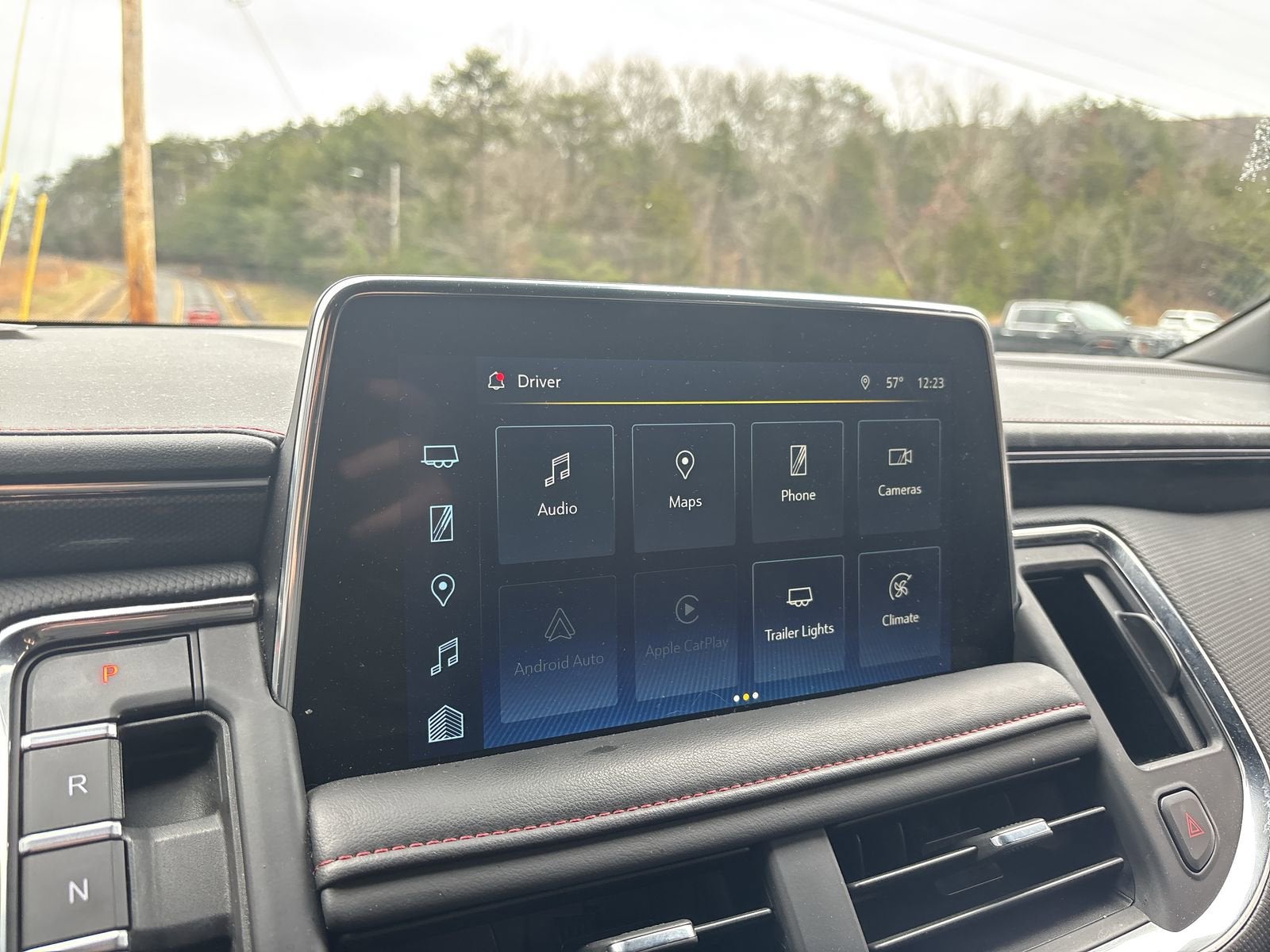 2024 Chevrolet Suburban RST