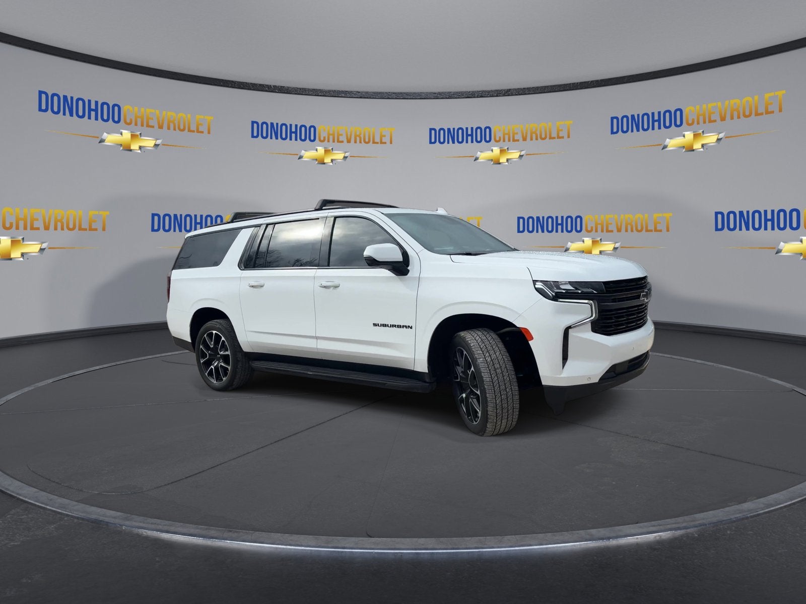 2024 Chevrolet Suburban RST