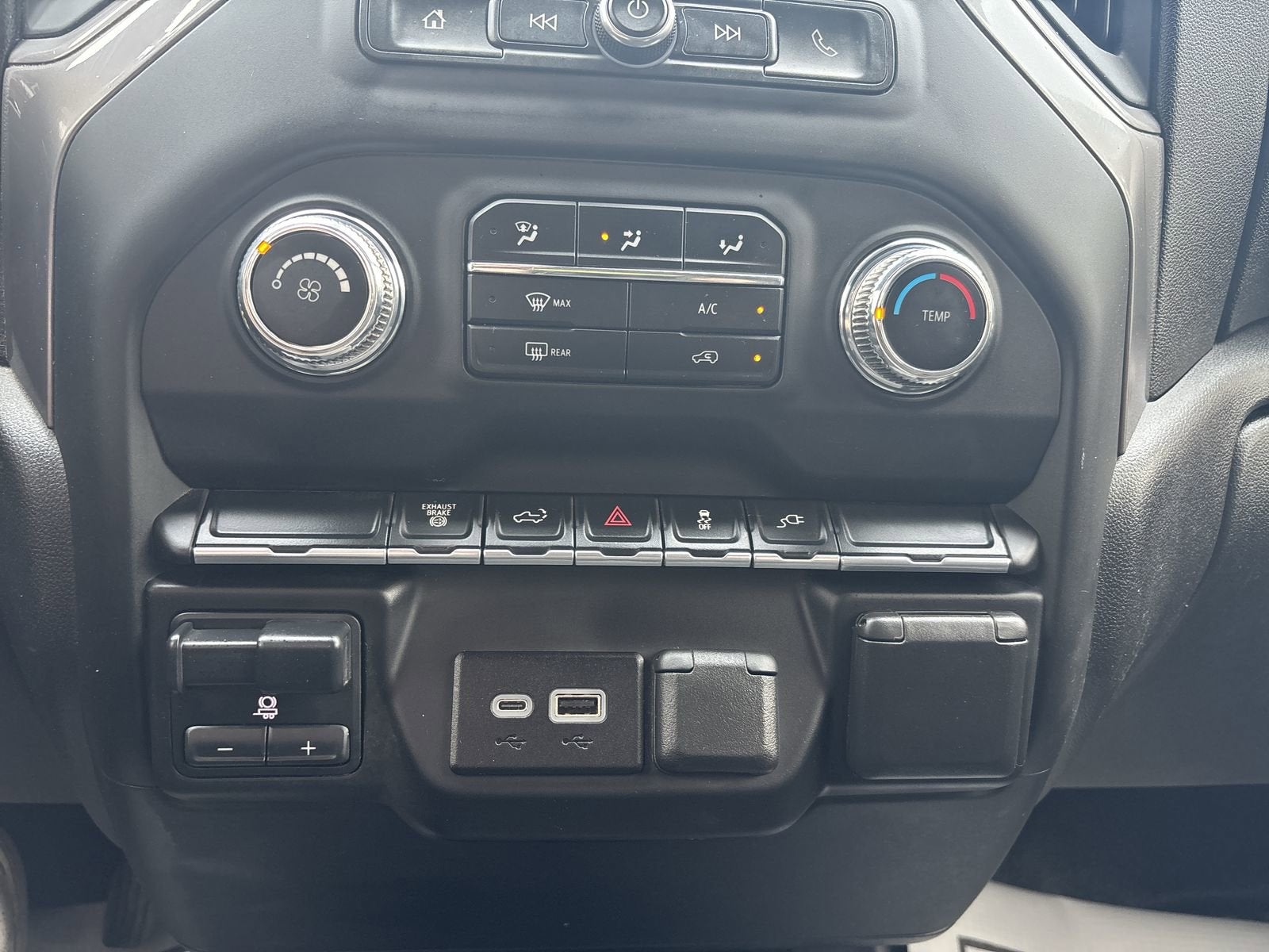 2023 GMC Sierra 2500 HD Pro