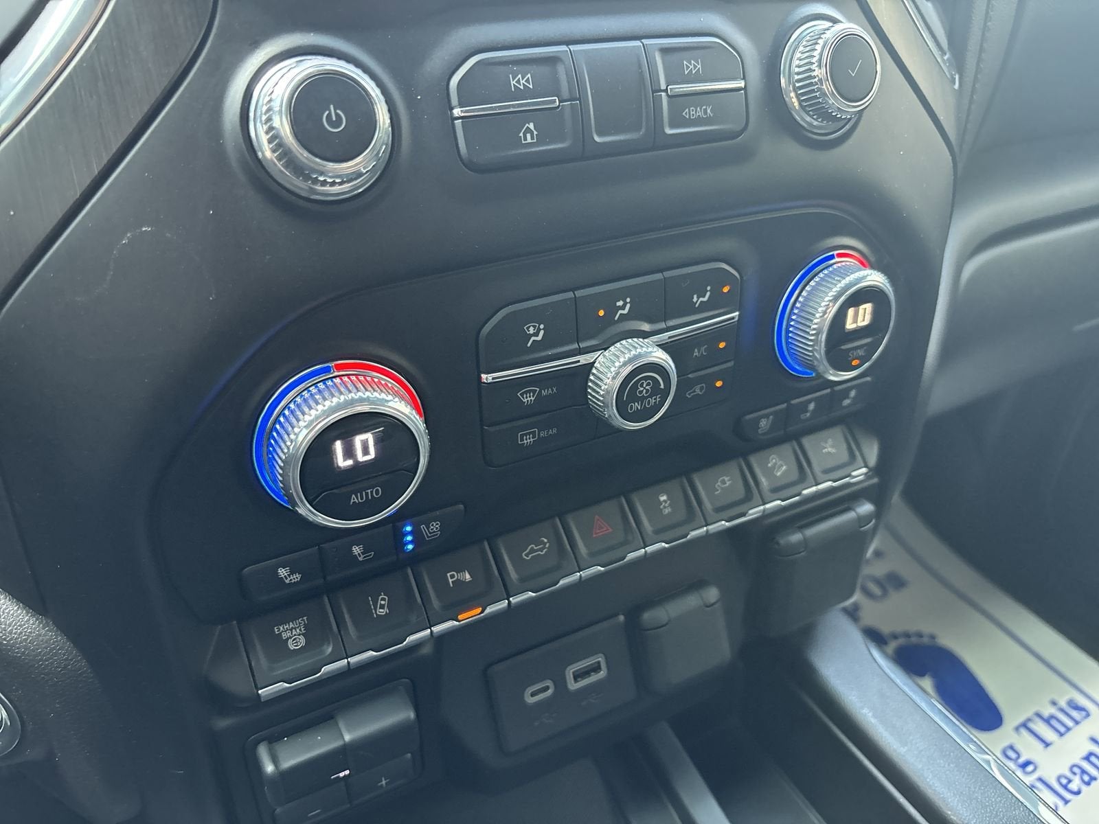 2023 GMC Sierra 3500 HD AT4