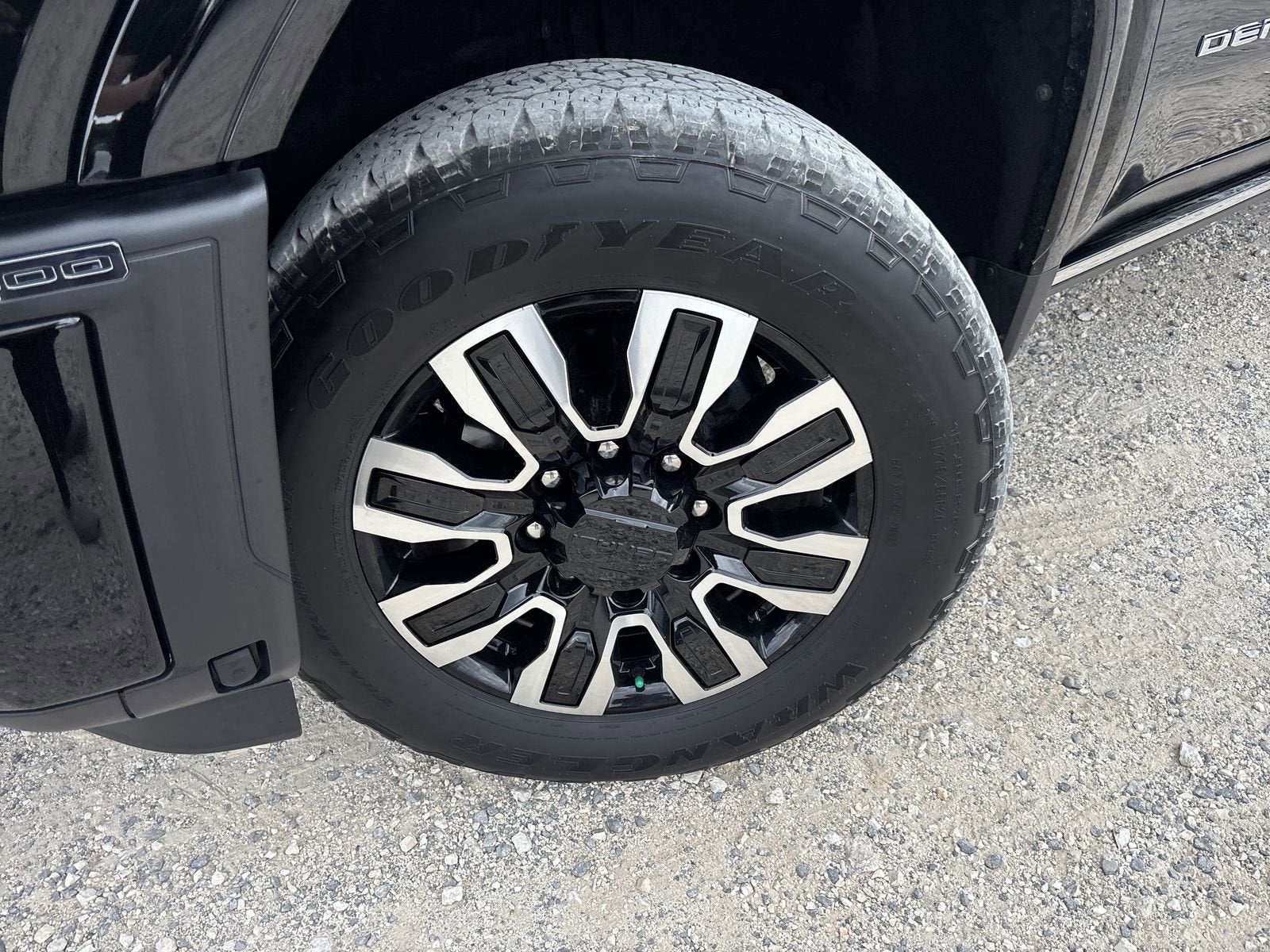 2025 GMC Sierra 3500 HD Denali Ultimate