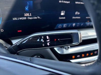 2023 Cadillac LYRIQ Luxury