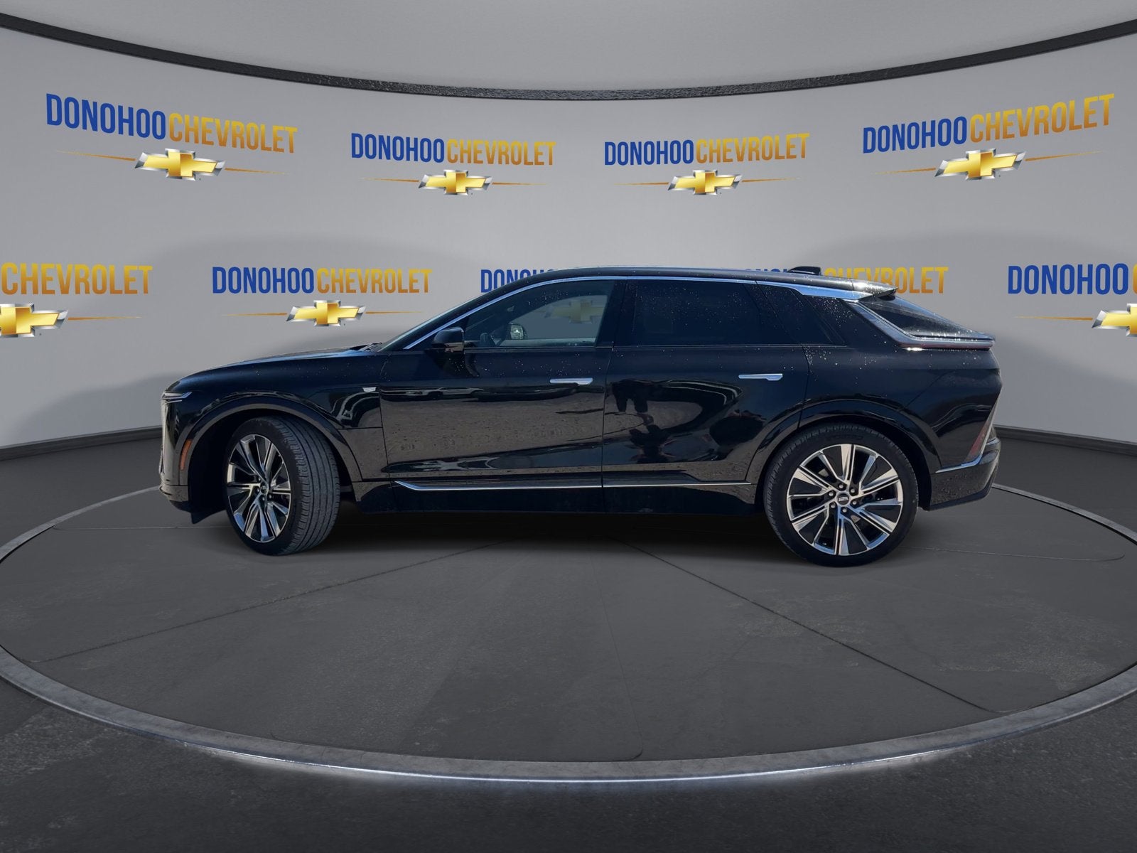 2023 Cadillac LYRIQ Luxury