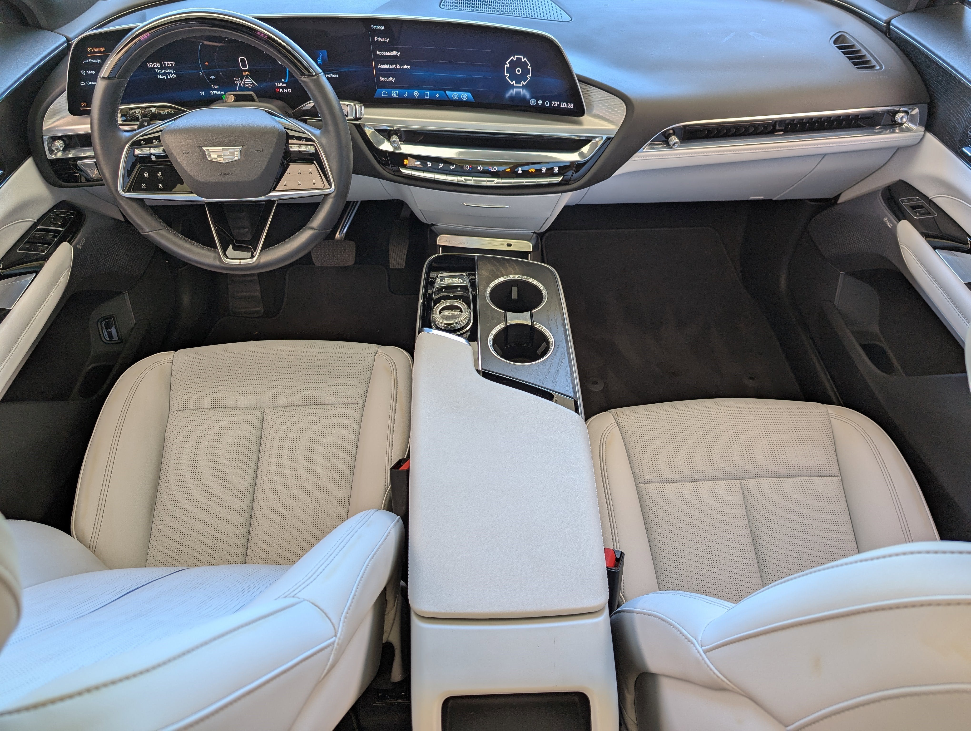 2023 Cadillac LYRIQ Luxury