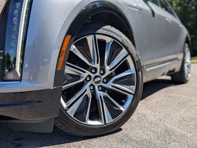 2023 Cadillac LYRIQ Luxury