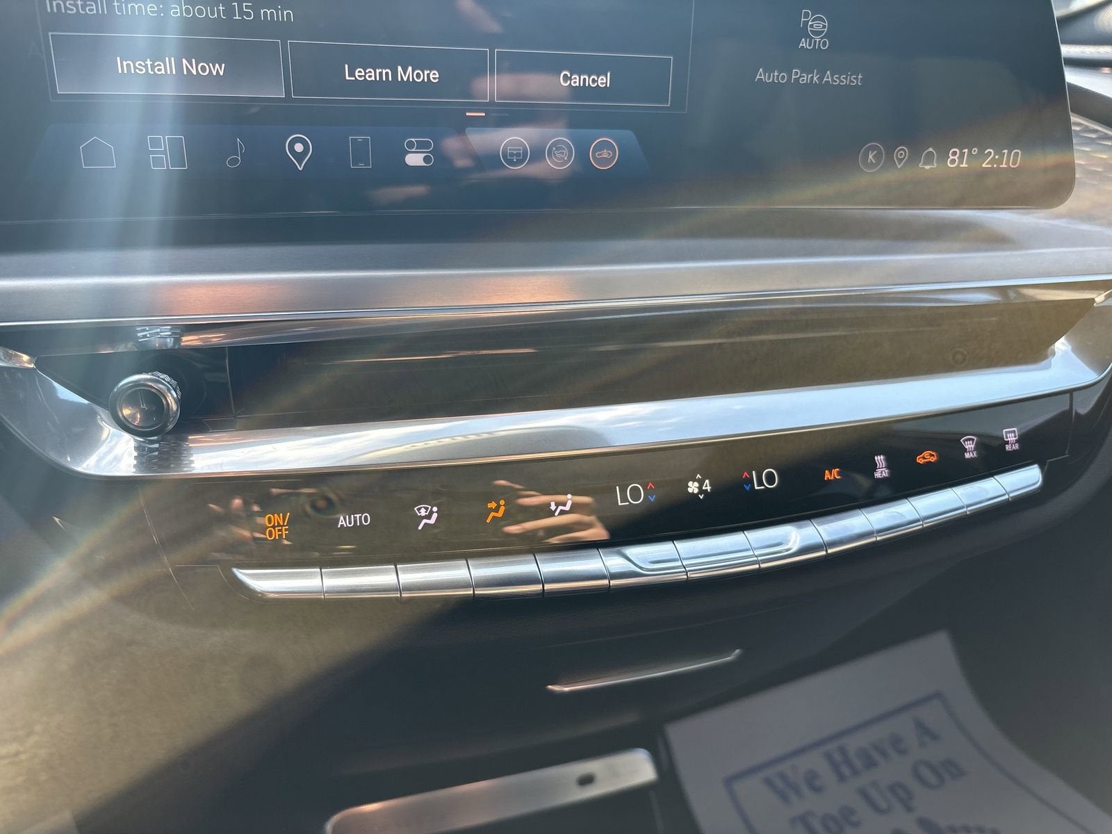 2024 Cadillac LYRIQ Sport 3