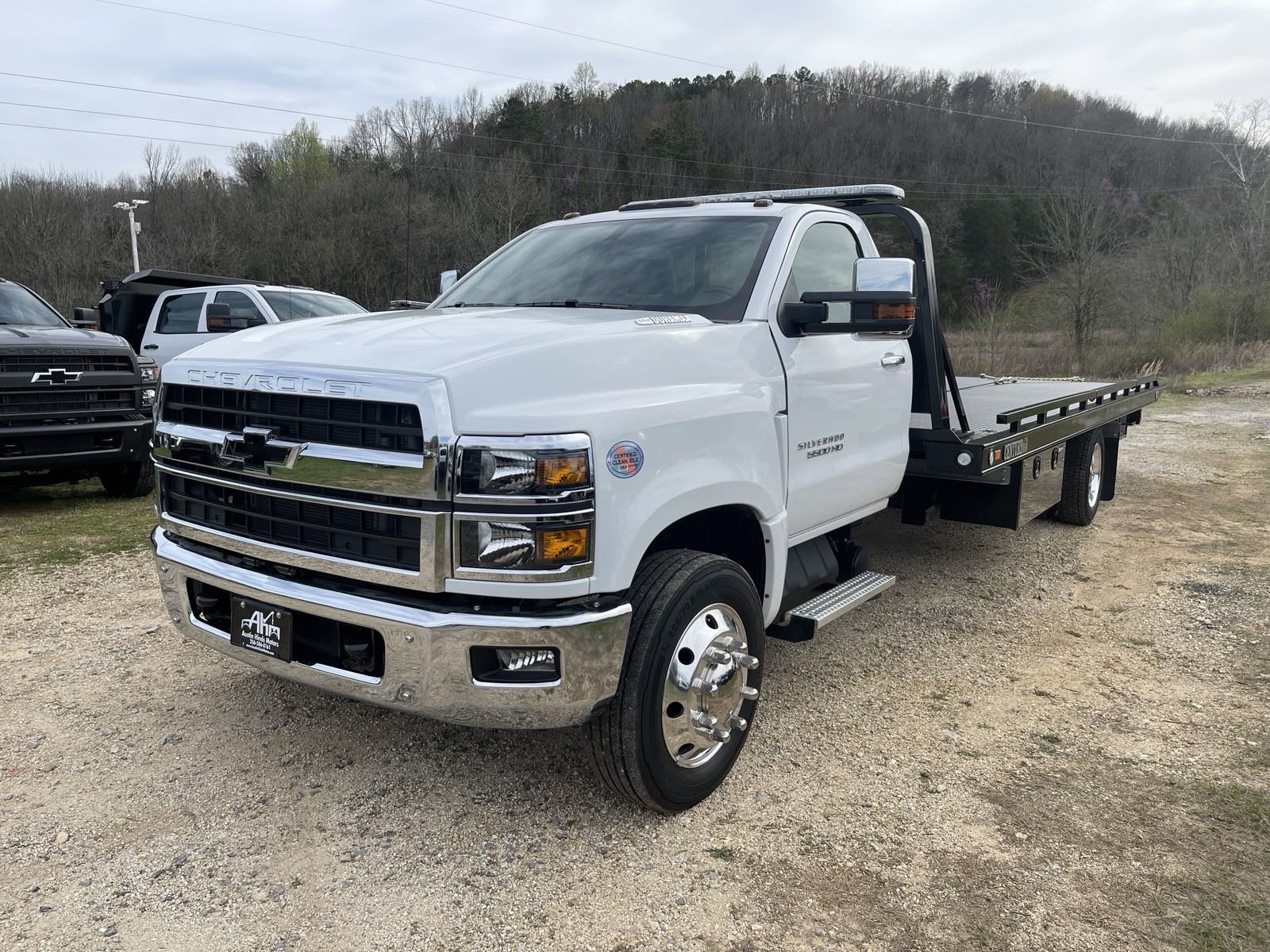 2023 Chevrolet Silverado 5500 HD Work Truck