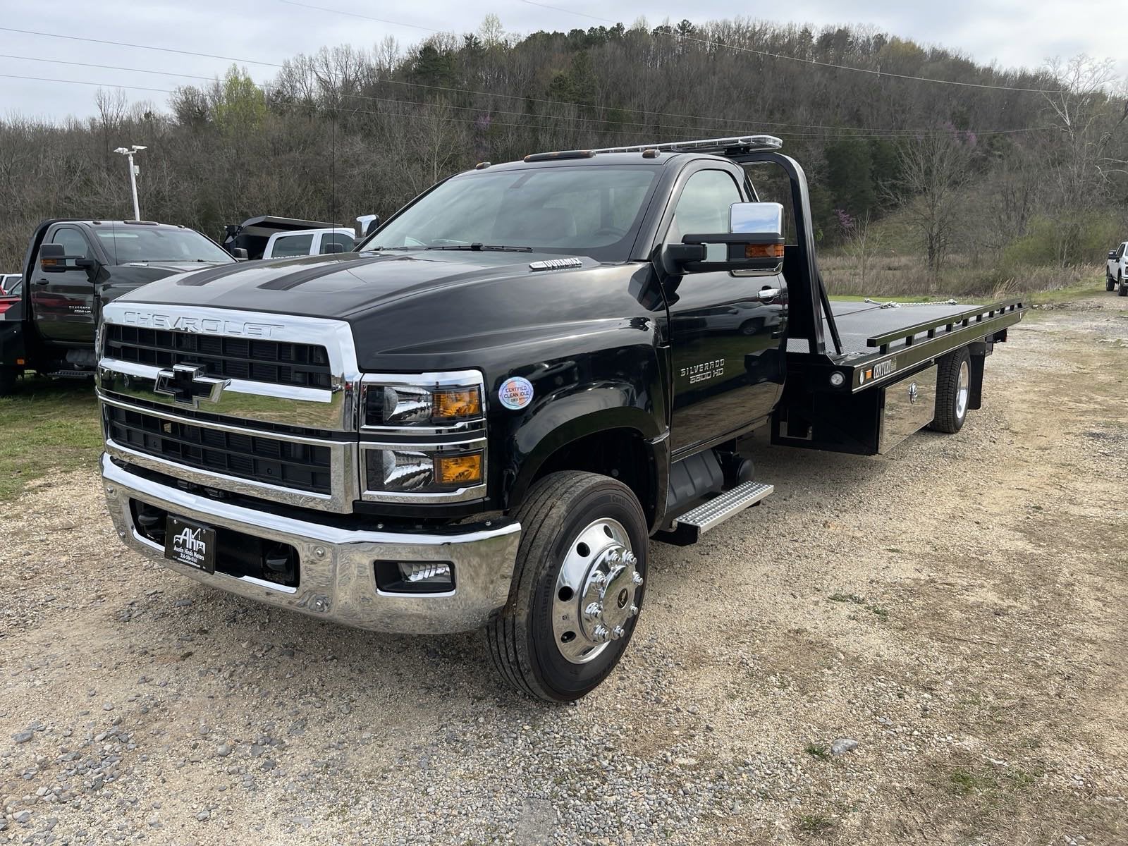 2023 Chevrolet Silverado 5500 HD Work Truck