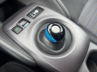 2022 Nissan LEAF S