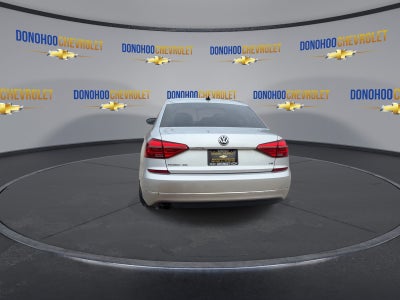 2016 Volkswagen Passat 1.8T SEL Premium