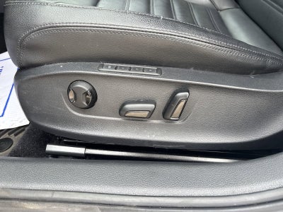 2016 Volkswagen Passat 1.8T SEL Premium