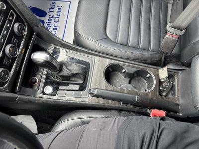 2016 Volkswagen Passat 1.8T SEL Premium