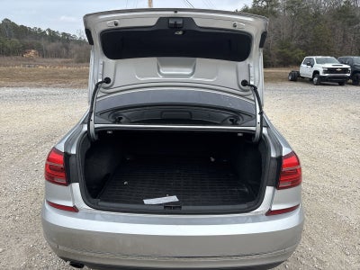 2016 Volkswagen Passat 1.8T SEL Premium