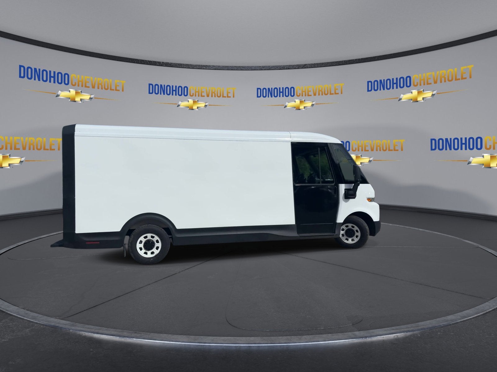 2024 BrightDrop Zevo 600 EJY