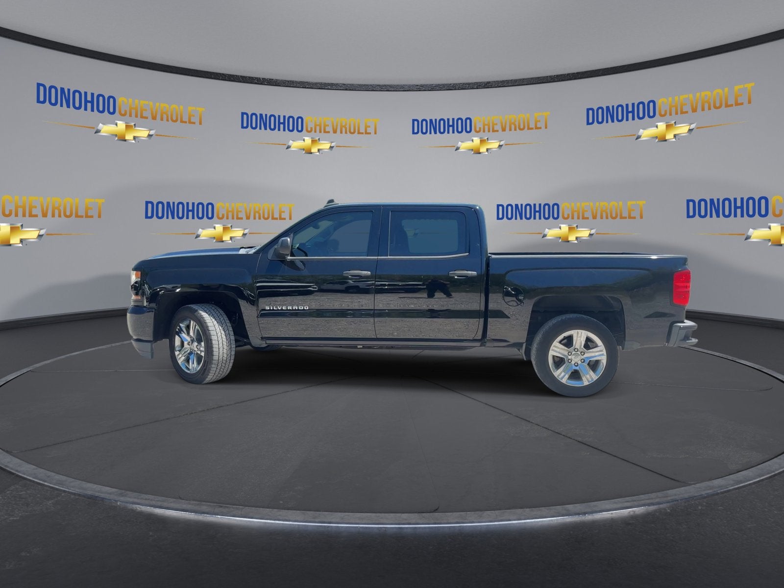 2018 Chevrolet Silverado 1500 Custom