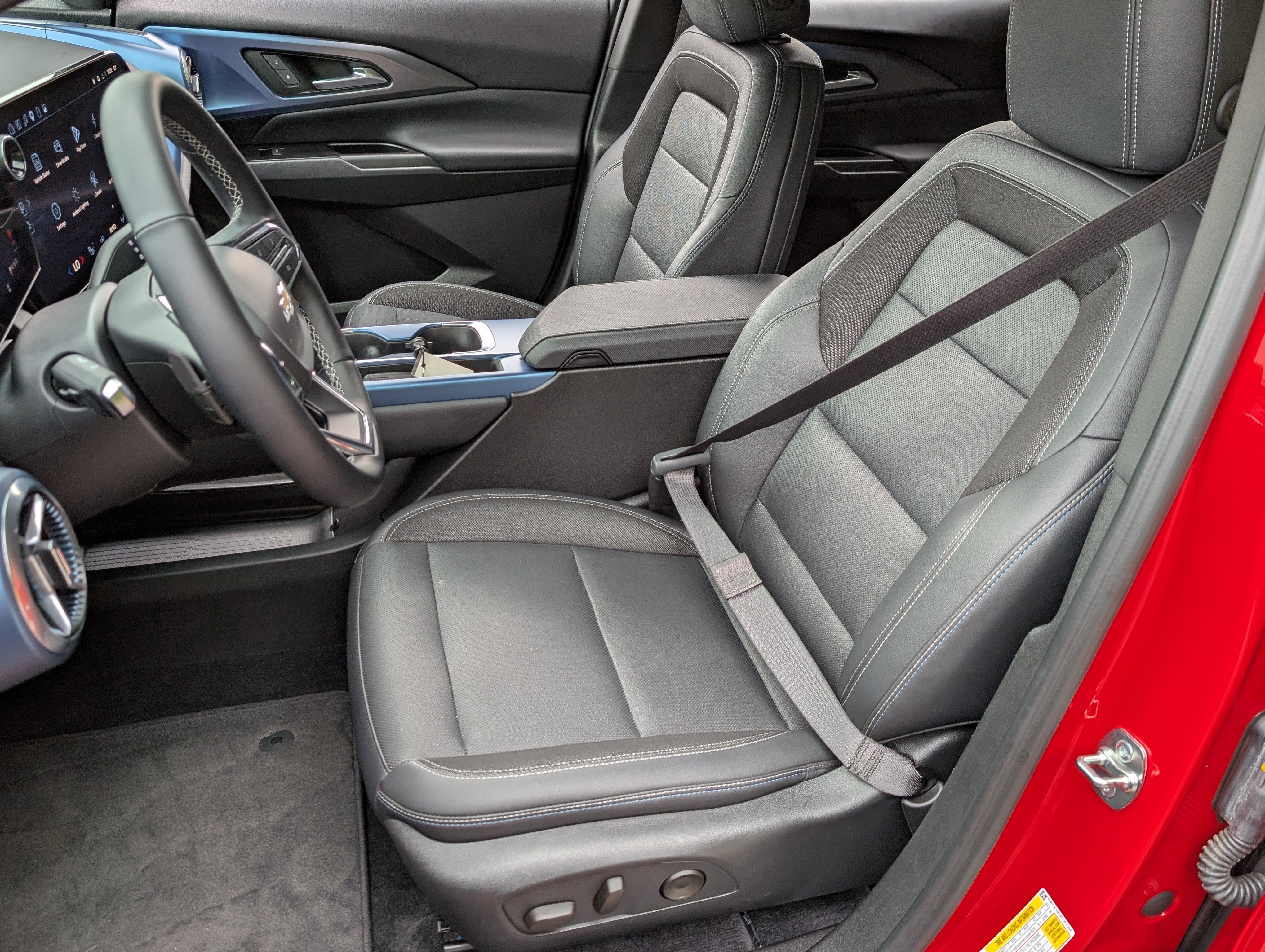 2024 Chevrolet Equinox EV 2LT
