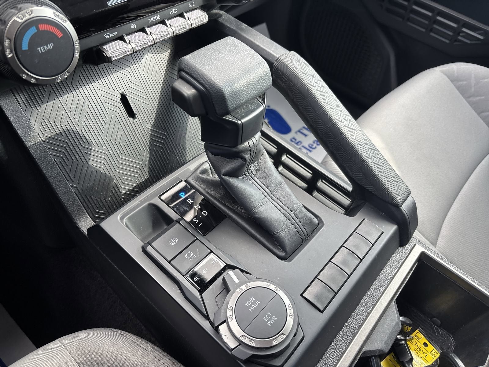 2024 Toyota Tacoma 4WD SR5