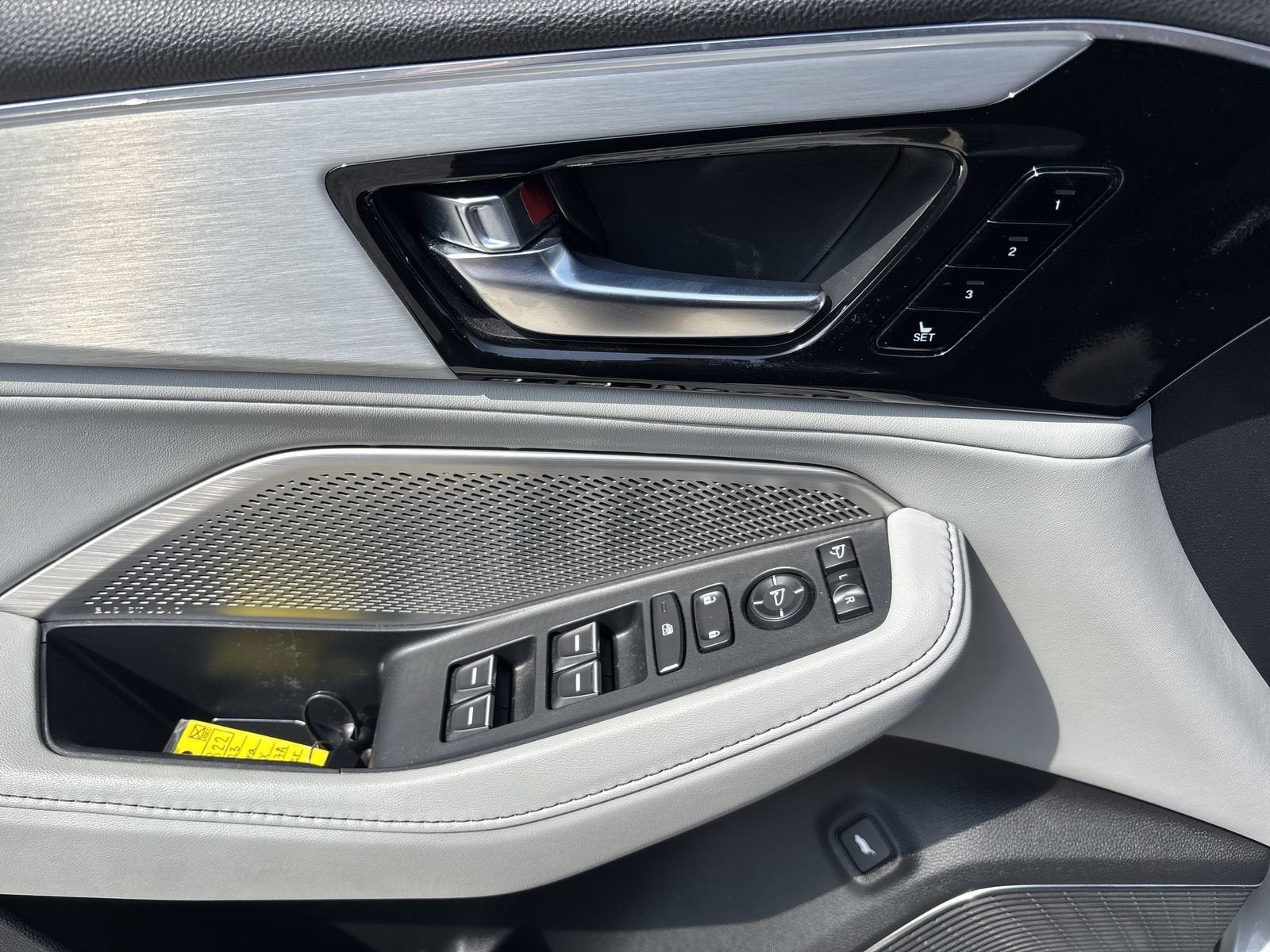 2023 Acura MDX w/Technology Package