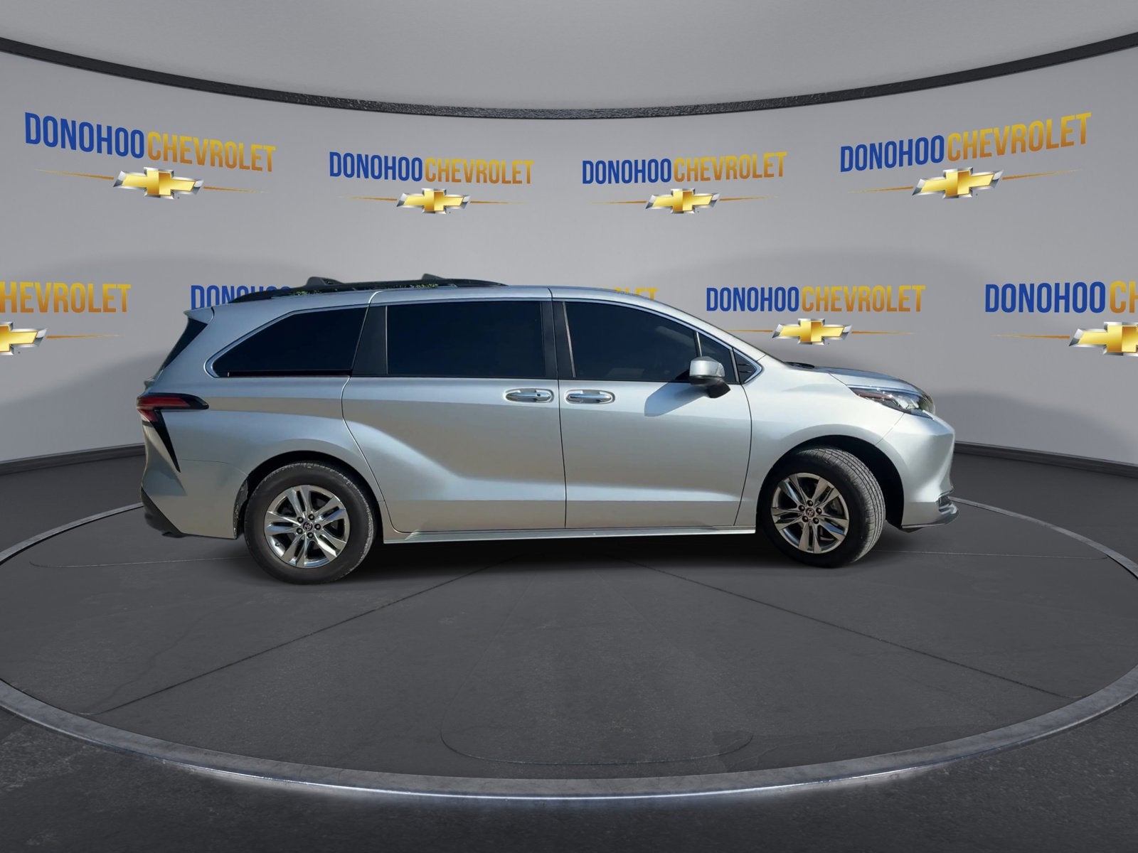 2022 Toyota Sienna XLE