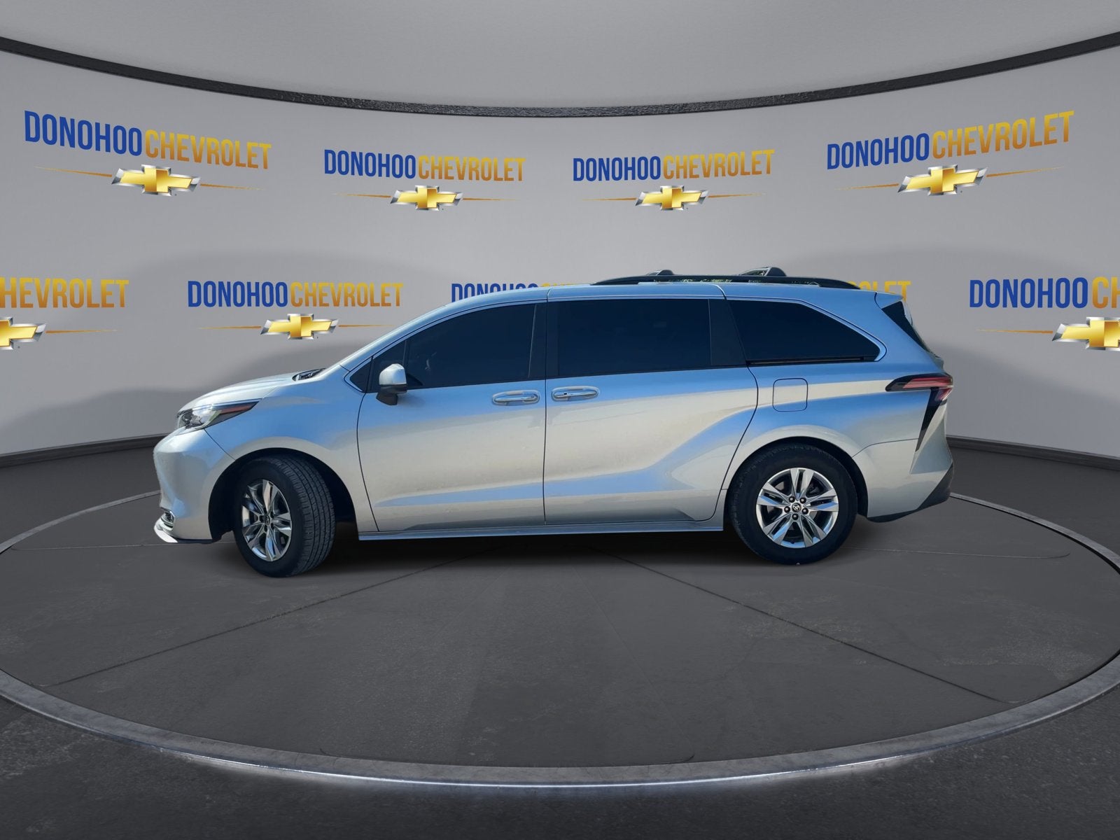 2022 Toyota Sienna XLE