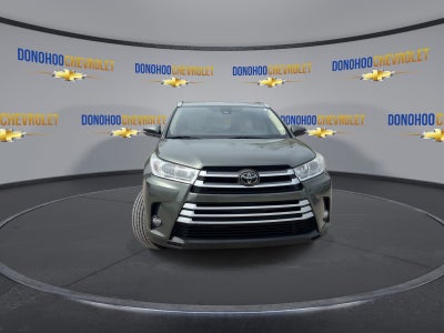 2019 Toyota Highlander SE
