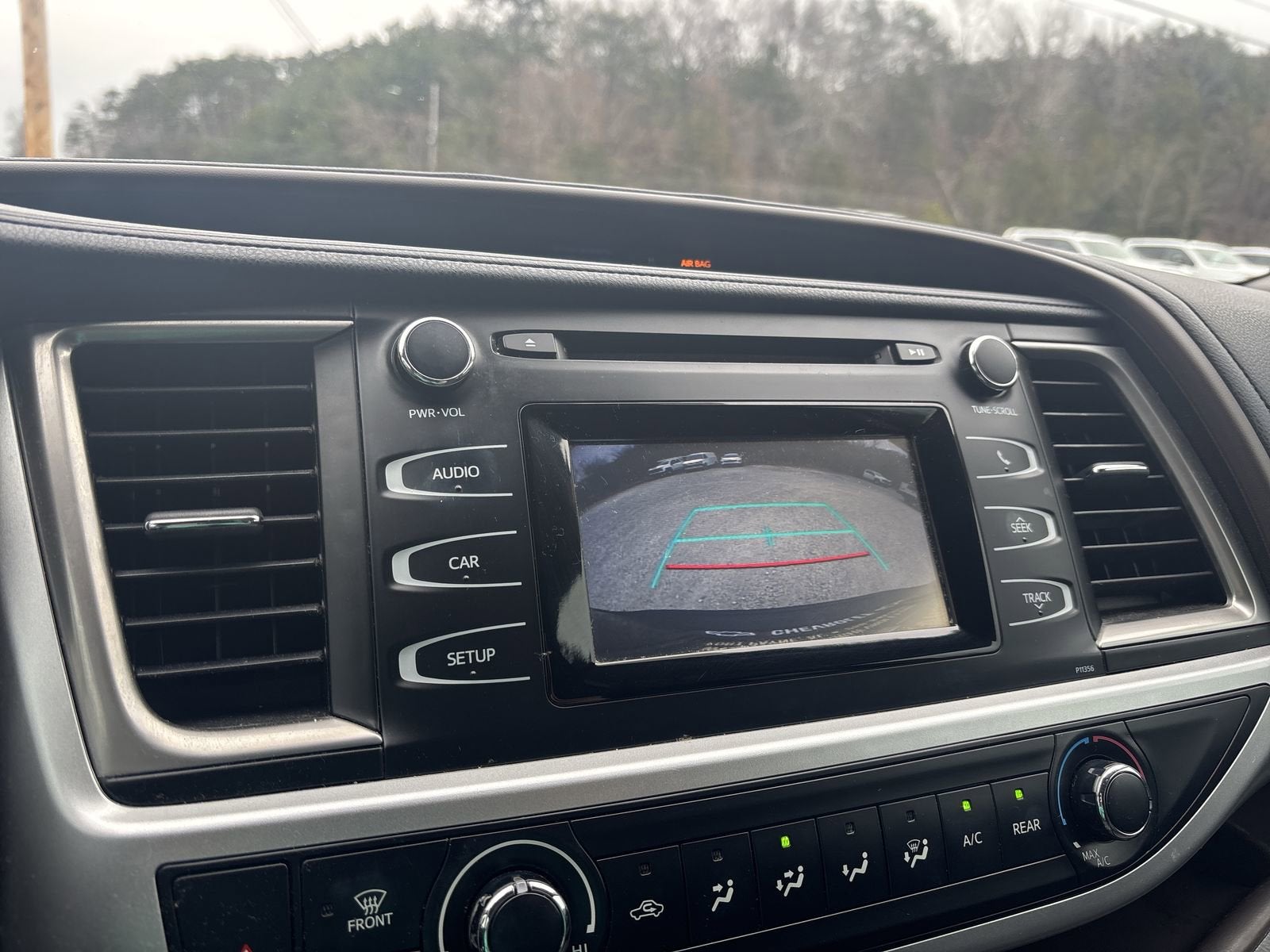 2018 Toyota Highlander LE